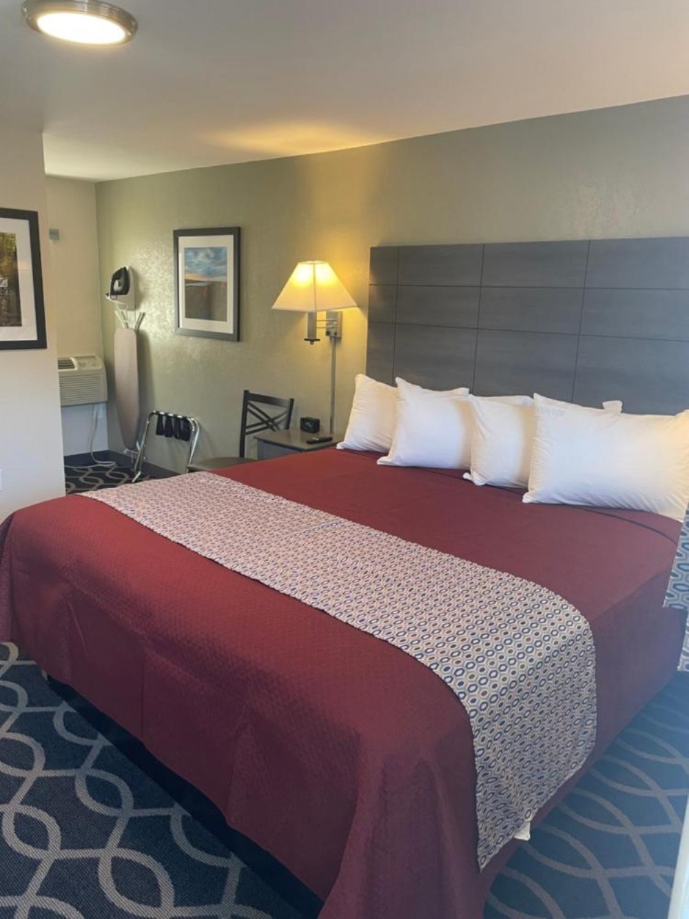 Embassy Inn Motel Ithaca